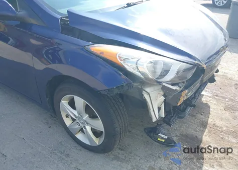 2013 Hyundai Elantra Gls from USA, damaged, VIN 5NPDH4AE5DH446875